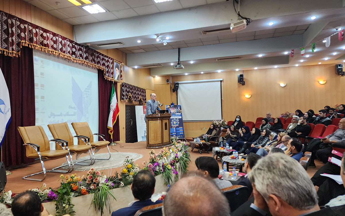 همایش نقش هوش مصنوعی در صنعت مالی با حضور مدیران شرکت حساب رایان در دانشگاه آزاد اسلامشهر - تصویر ۱