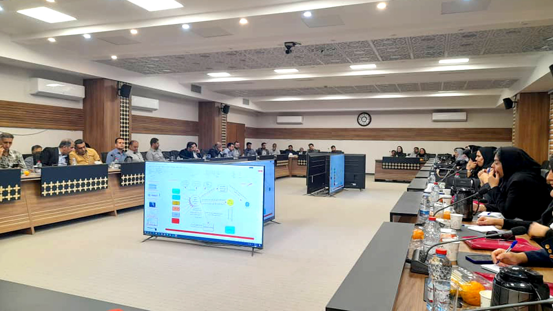 همایش آموزشی حساب رایان ویژه شهرداری‌های استان هرمزگان ۱